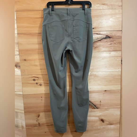 Lululemon City Sleek Slim-Fit 5 Pocket High-Rise Pant in Size 30 Grey Sage - Picture 13 of 15